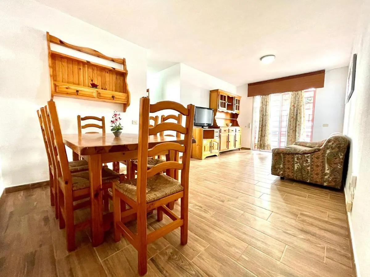 Apartamento Urb. Palmeras Del Sur Con Piscina Costa Adeje  Spain