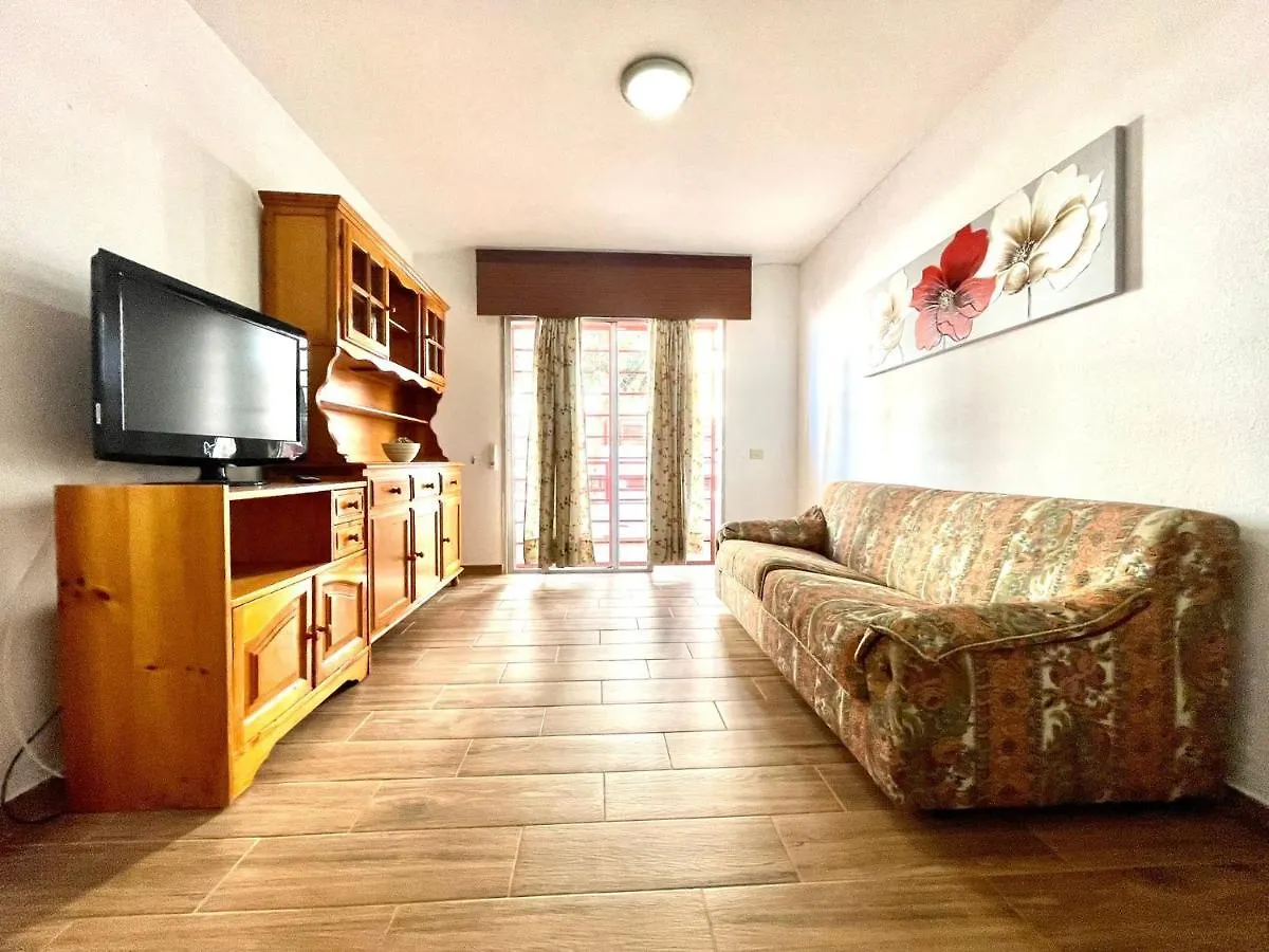Apartamento Urb. Palmeras Del Sur Con Piscina Costa Adeje  Spain